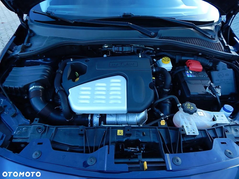 Fiat Tipo ver-1-4-t--jet-16v-easy - 32