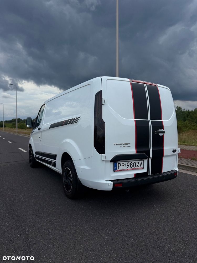 Ford Custom Transit - 4