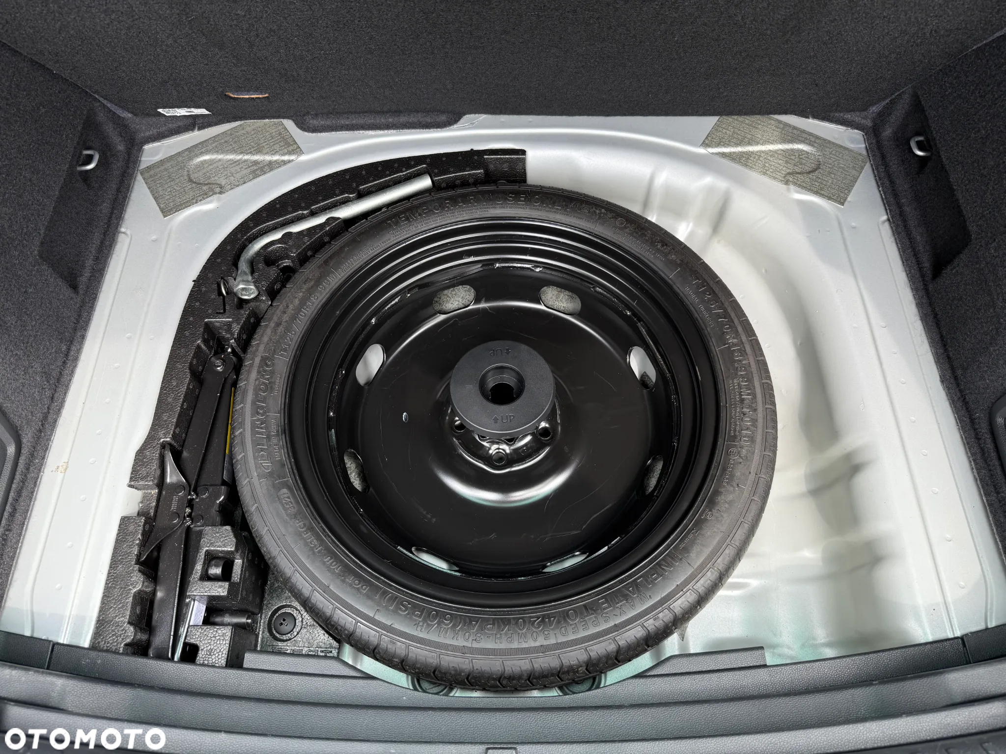 Skoda Karoq 1.0 TSI Clever - 23