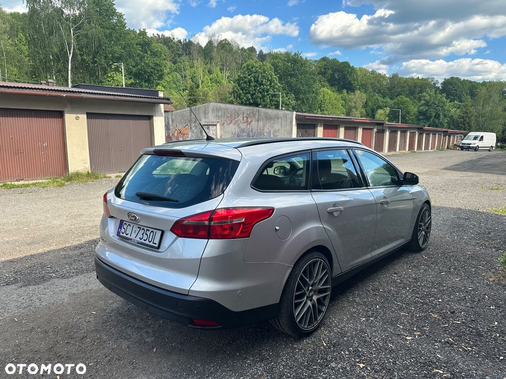 Ford Focus 1.5 TDCi Trend ECOnetic ASS - 6