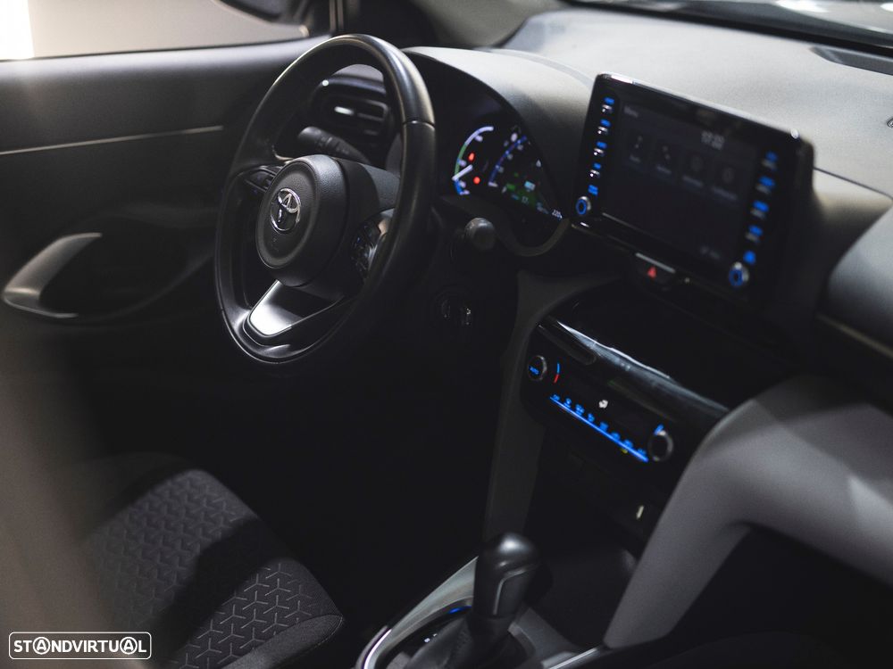 Toyota Yaris Cross 1.5 HDF Exclusive - 15