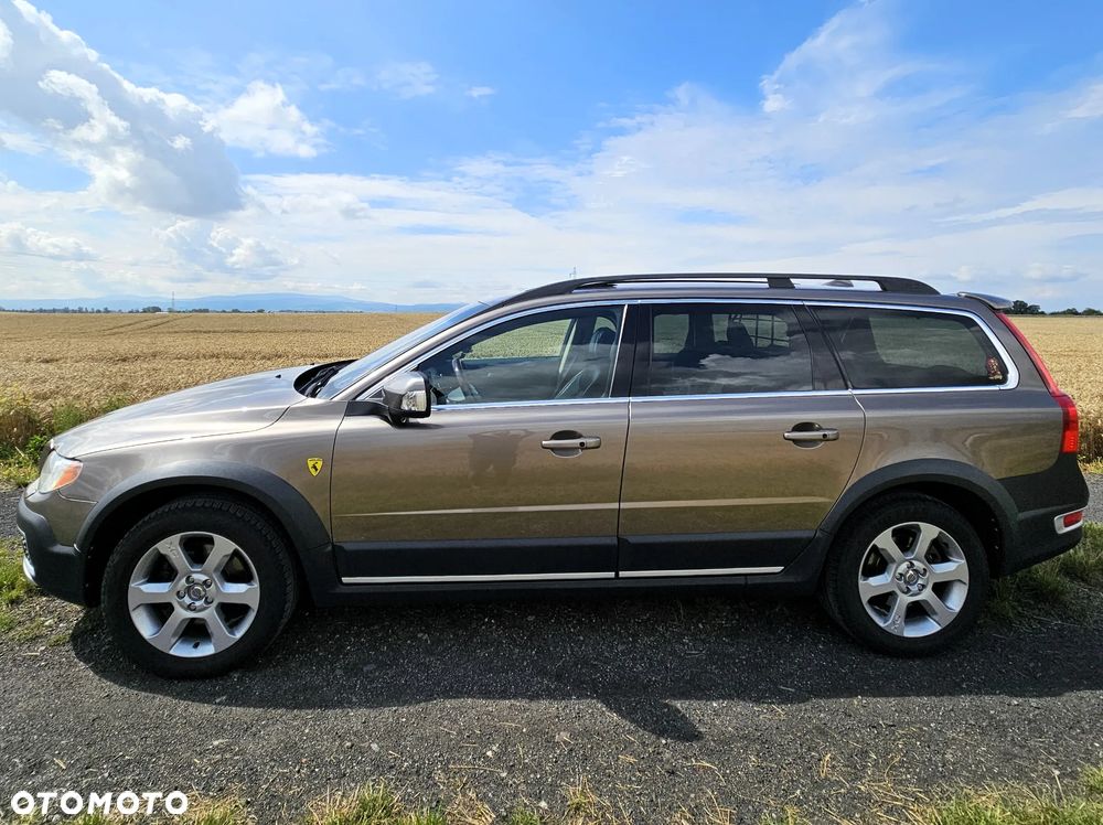 Volvo XC 70 - 2
