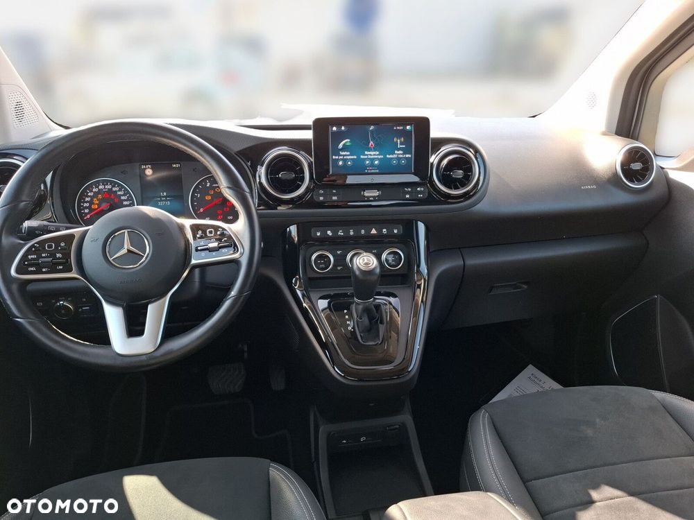 Mercedes-Benz Klasa T 180 d Progressive - 11