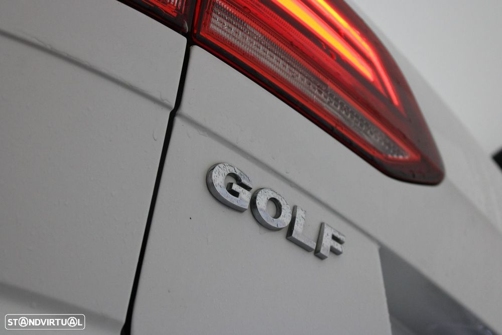 VW Golf Variant 1.6 TDi Confortline - 37