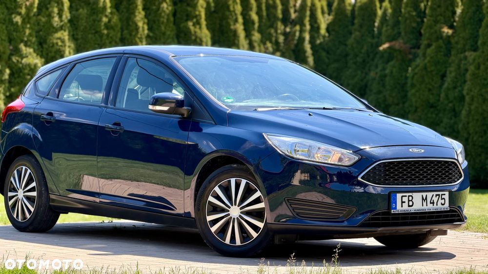 Ford Focus 1.6 Ambiente Start - 11