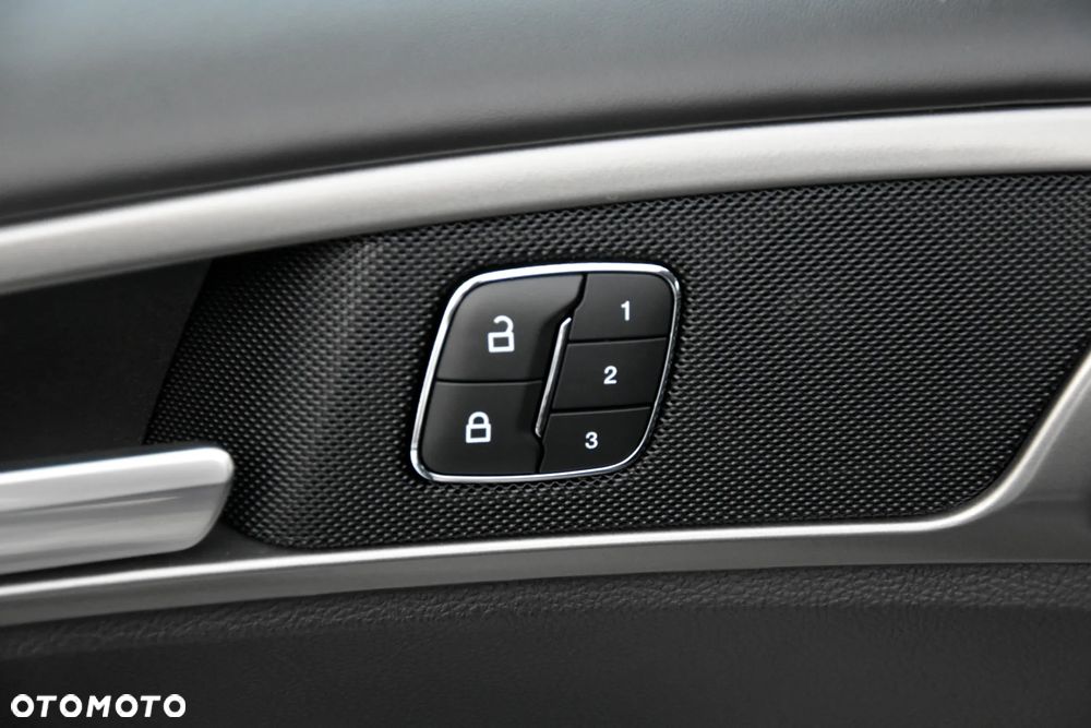 Ford Mondeo 2.0 Ti-VCT VIGNALE - 29