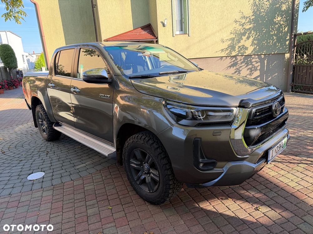 Toyota Hilux - 8
