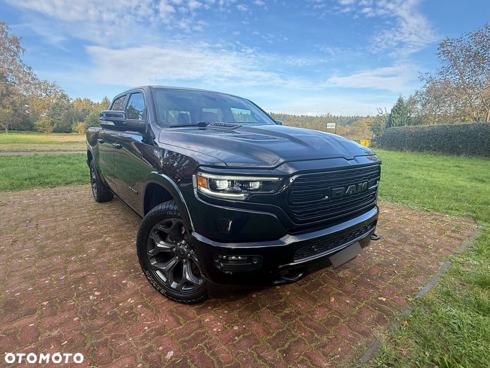 RAM 1500 5.7 Crew Cab Shortbed Limited Black - 2