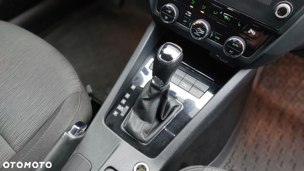 Skoda Octavia 1.5 TSI GPF ACT Ambition DSG - 22