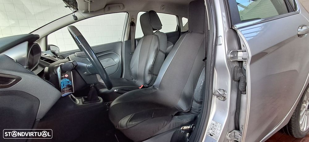 Ford Fiesta 1.25 Titanium - 11