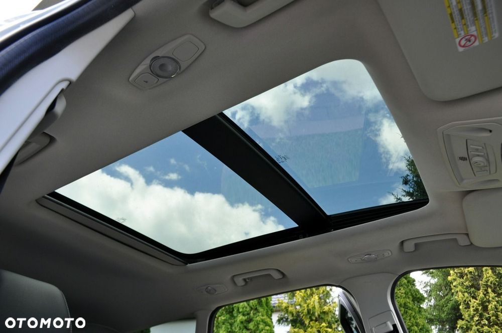 Ford Kuga - 31