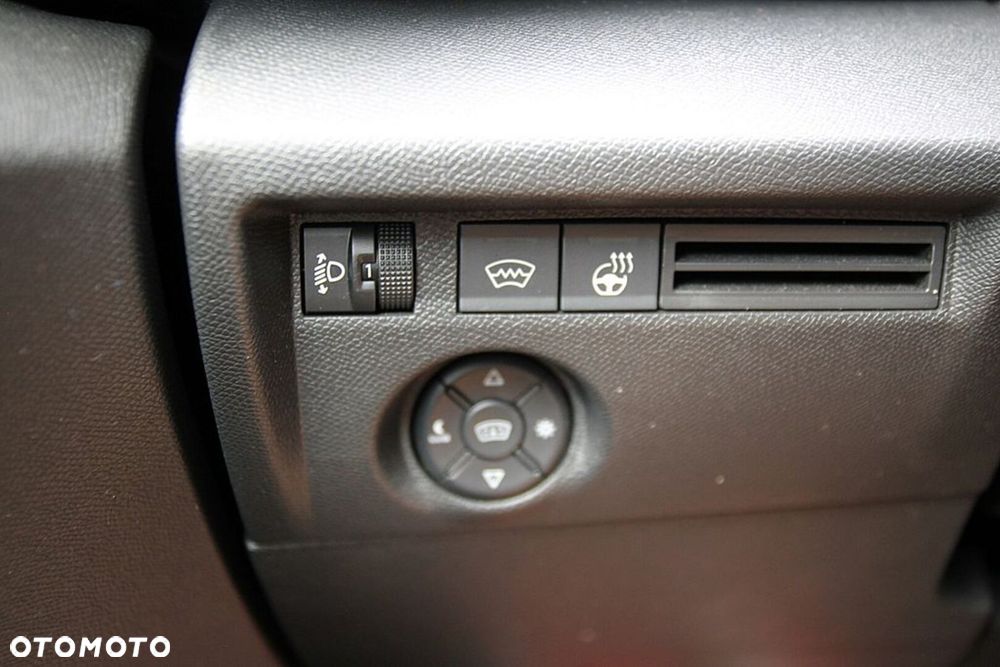 Citroën C4 1.2 PureTech Shine S&S EAT8 - 26