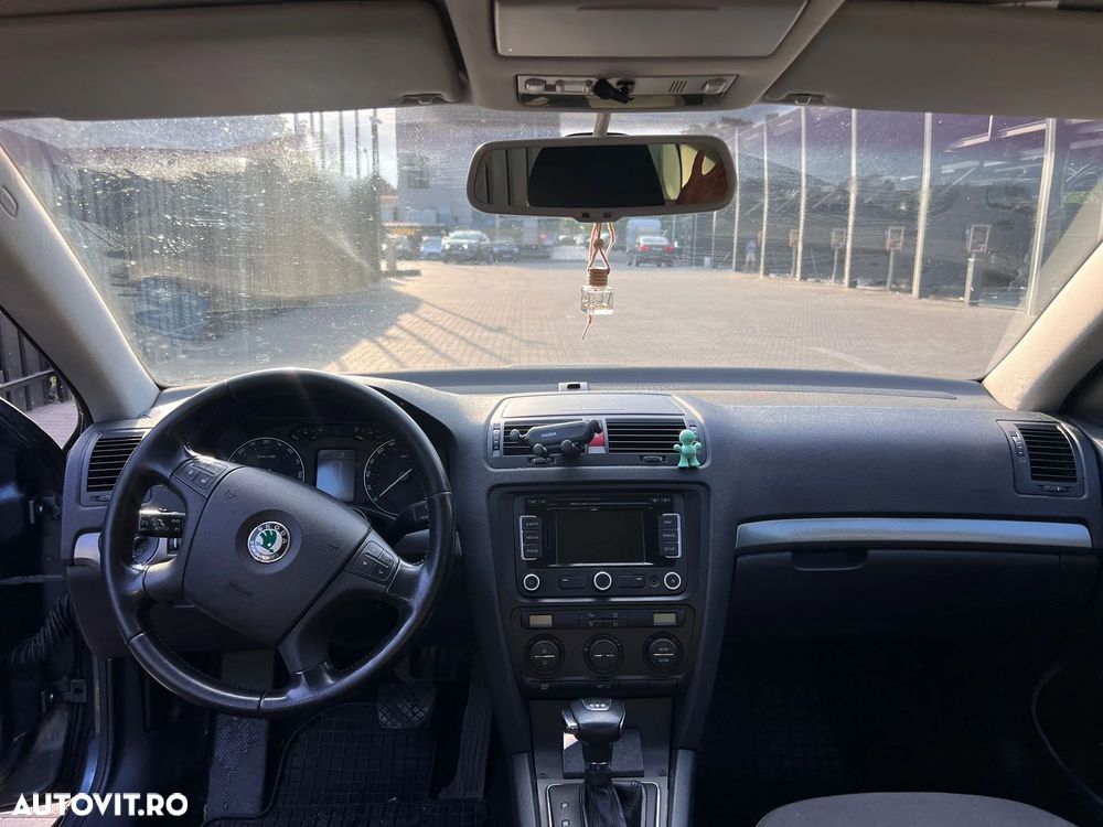 Skoda Octavia 1.9TDI Ambiente Aut - 7