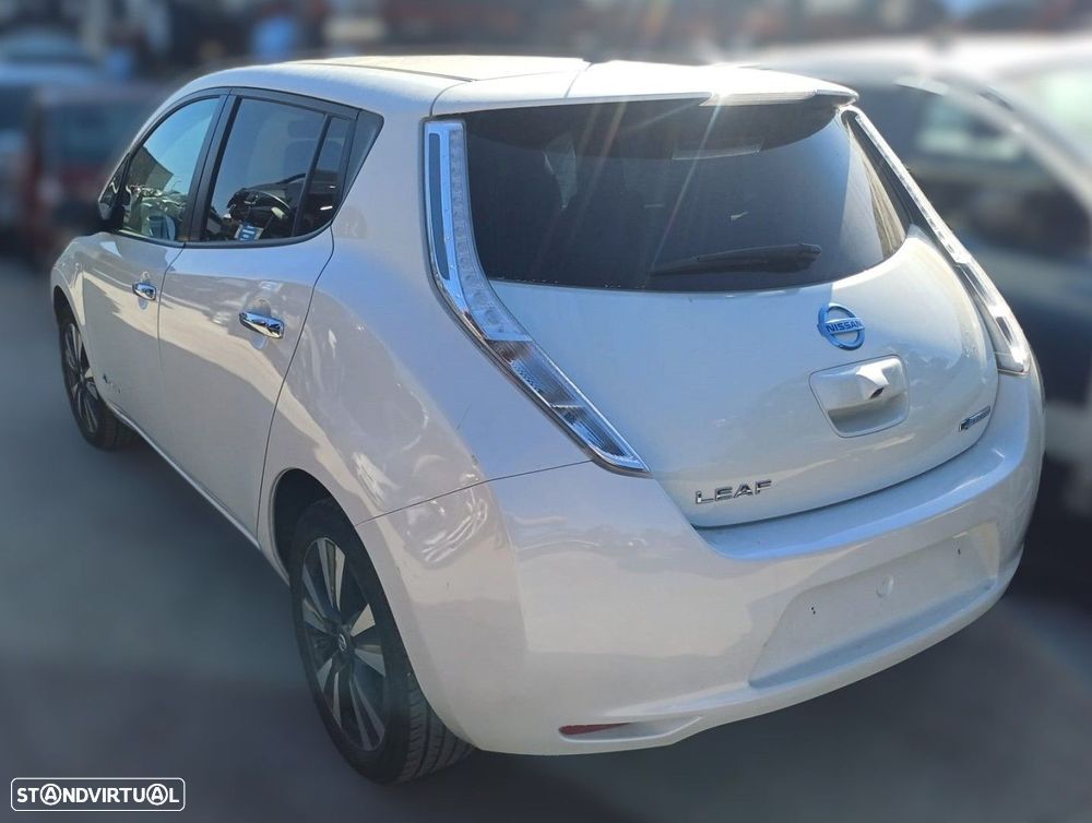 Peças Nissan Leaf (ZE0) Electric 2016 - 4