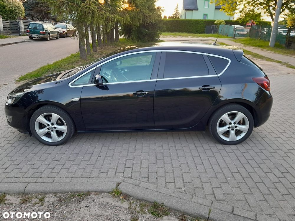 Opel Astra - 2