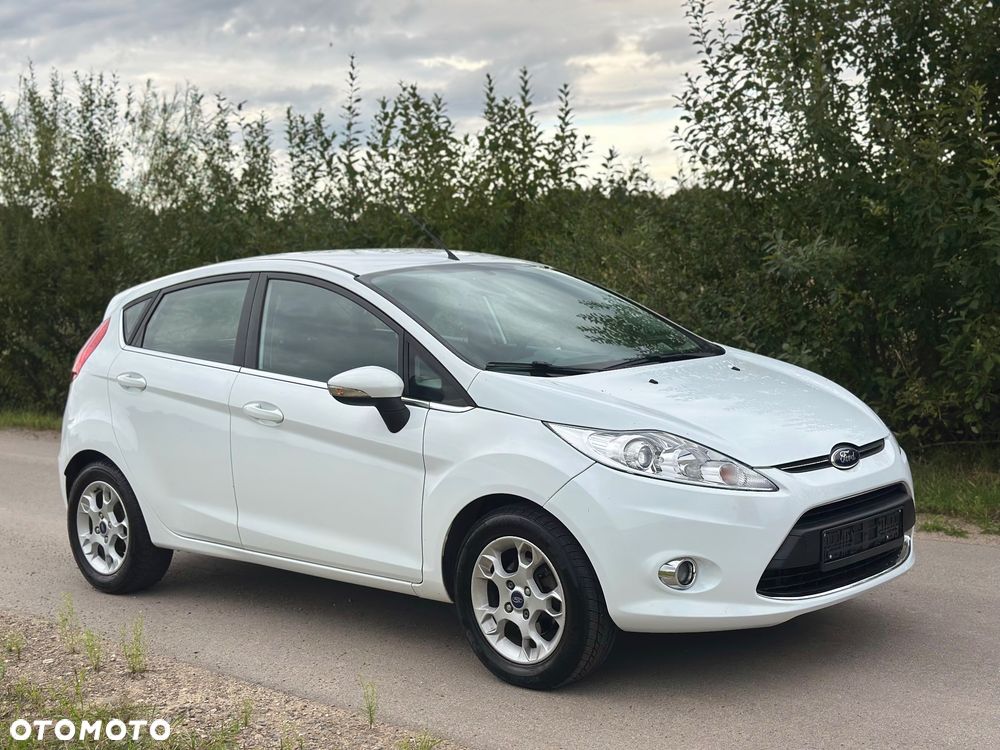 Ford Fiesta - 20