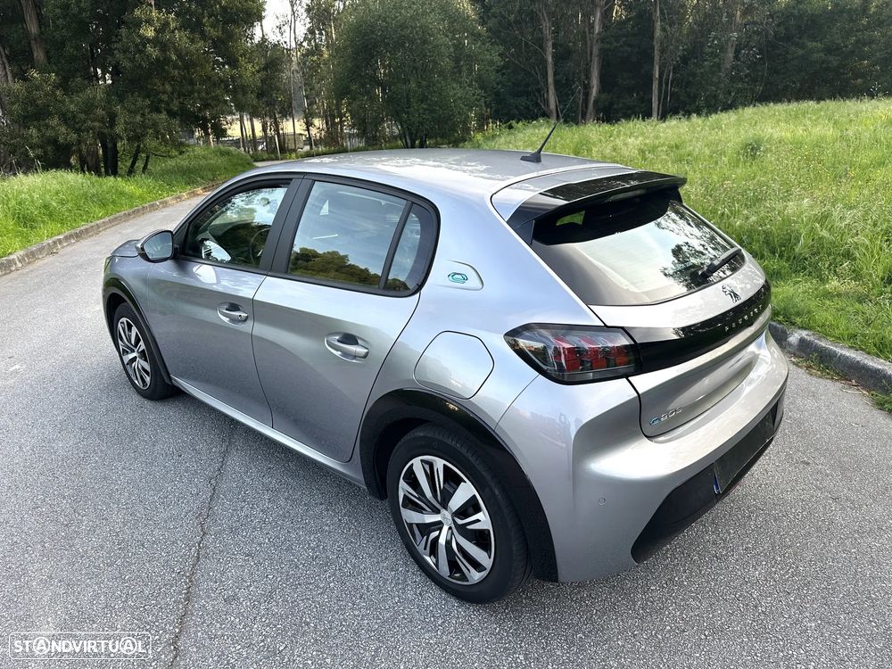 Peugeot e-208 Active Pack - 17