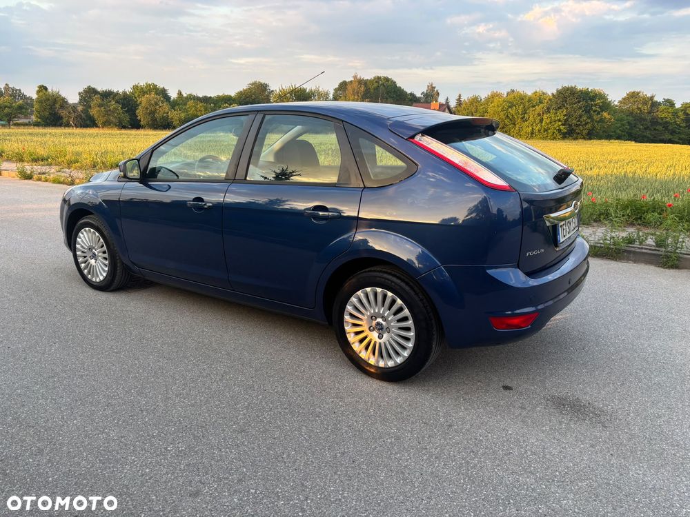Ford Focus 1.6 16V Titanium - 17