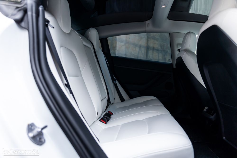 Tesla Model 3 Long Range AWD Dual Motor Performance - 14