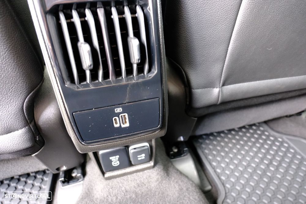 Jeep Compass - 42