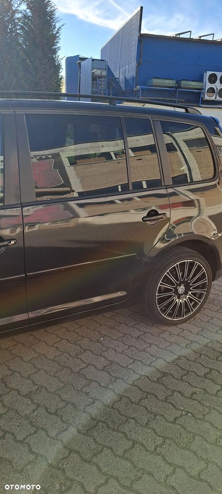 Volkswagen Touran 1.4 TSI Highline - 9