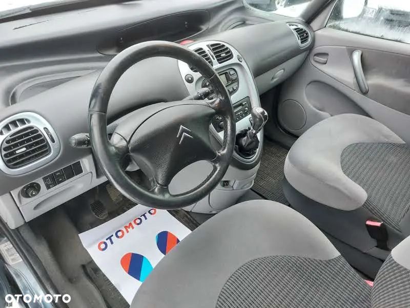 Citroën Xsara Picasso - 8