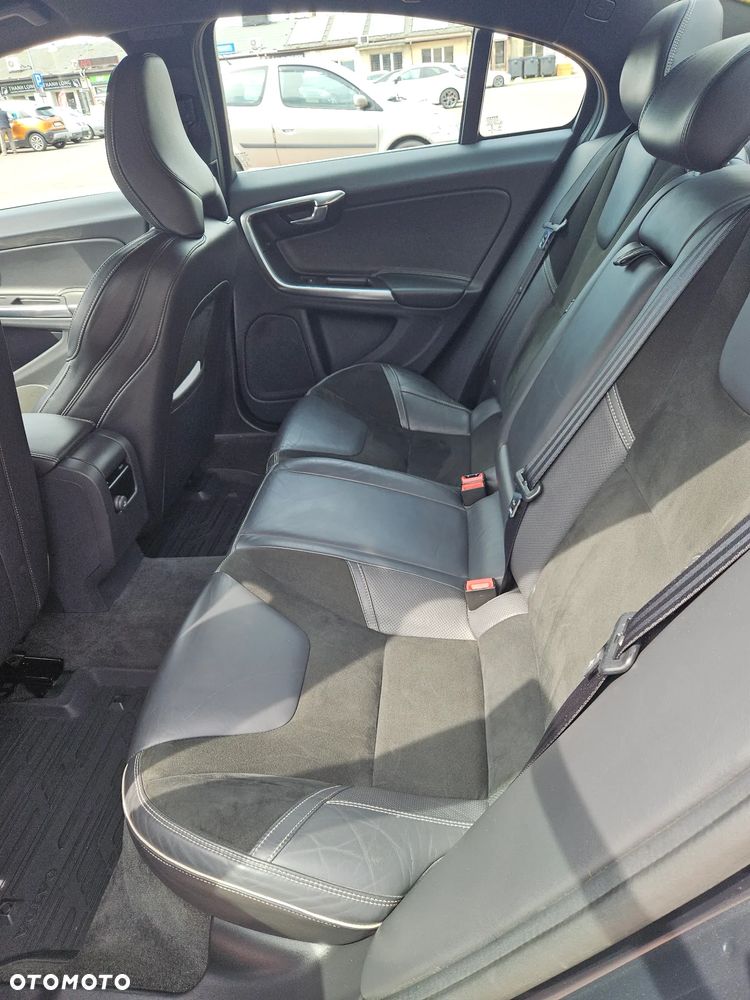 Volvo S60 T3 Drive-E R-Design Momentum - 9