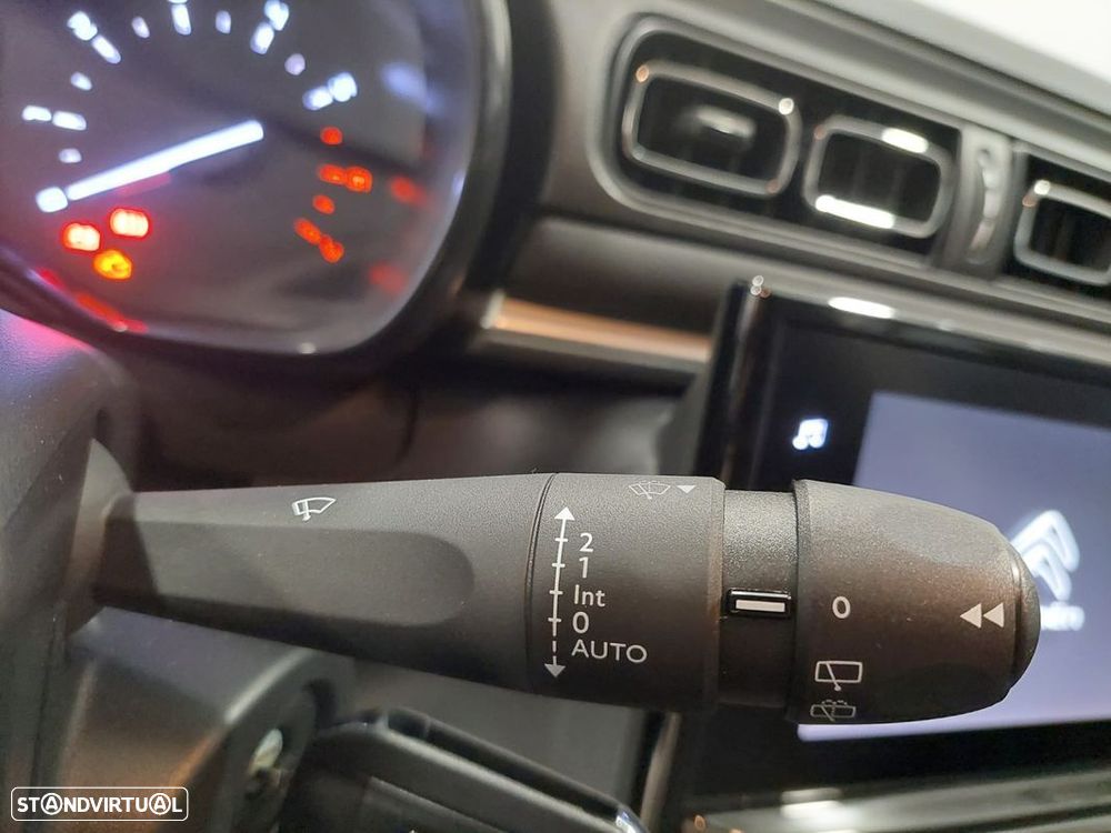Citroën C3 1.2 PureTech C-Series - 17