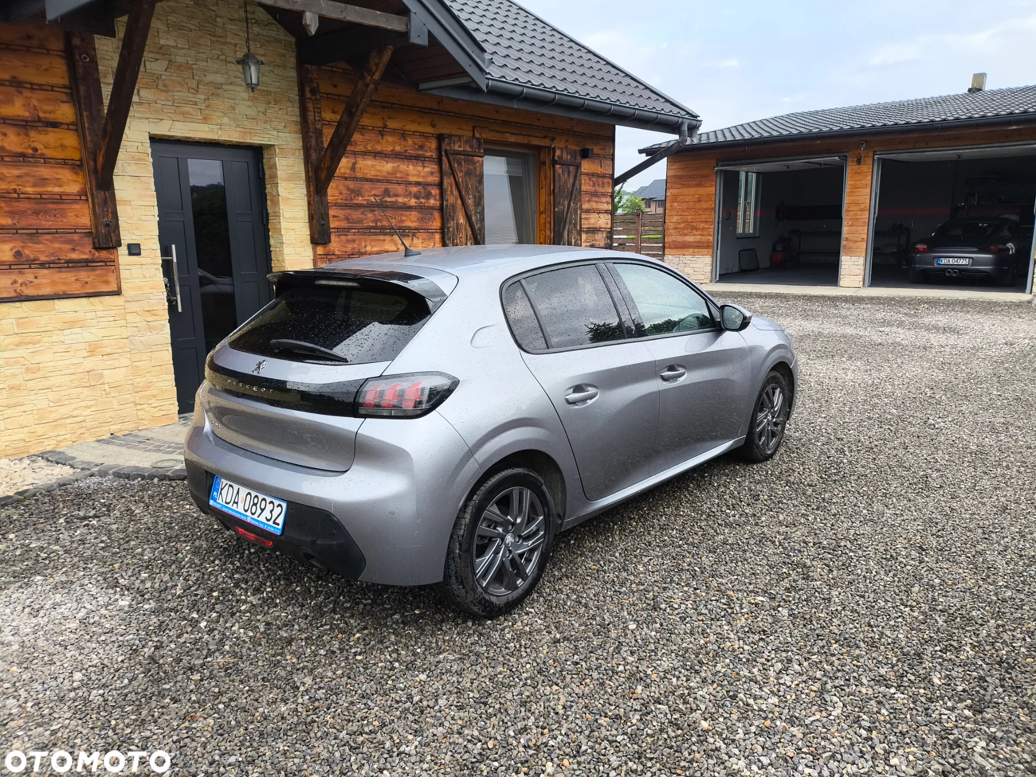 Peugeot 208 PureTech 100 EAT8 Allure Pack - 2