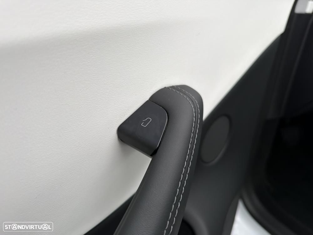 Tesla Model 3 Long Range Tração Integral Premium - 20