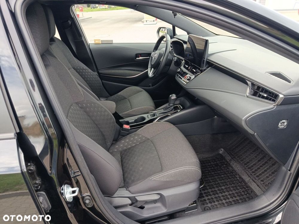 Toyota Corolla 1.8 Hybrid Comfort - 9