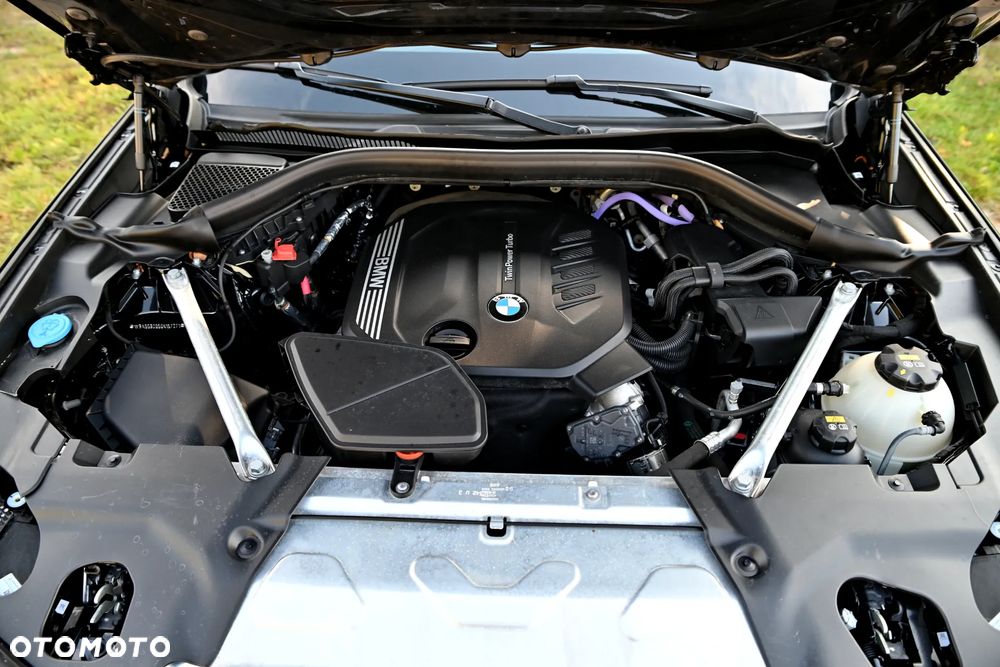 BMW X3 sDrive18d Luxury Line - 18