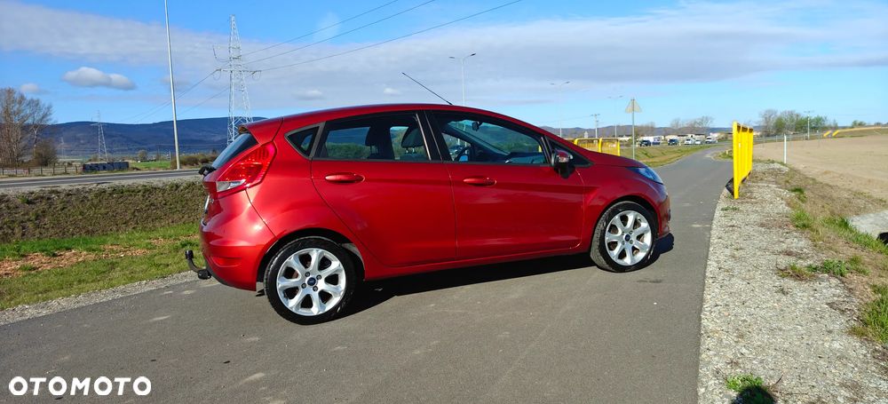 Ford Fiesta 1.4 TDCI Viva - 13
