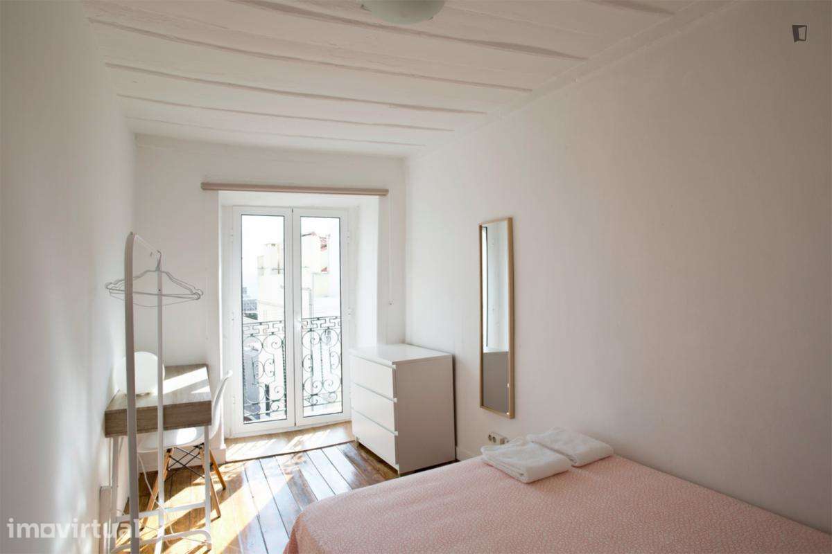 Quarto - localizado em Bairro Alto Lisbon - Grande imagem: 2/15