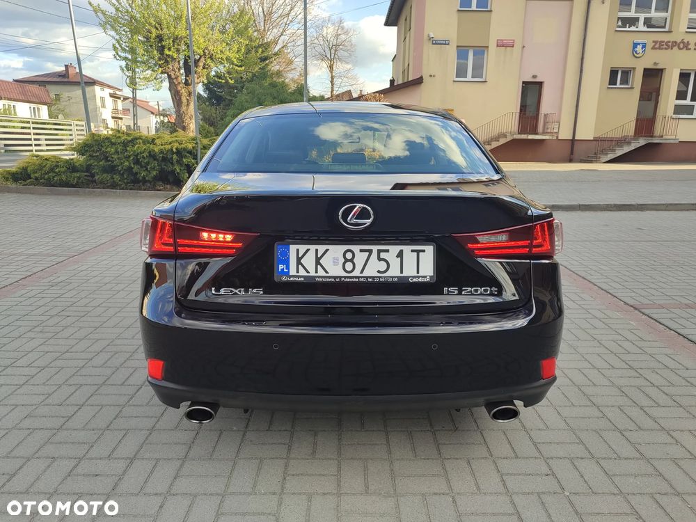 Lexus IS 200t Elite - 9
