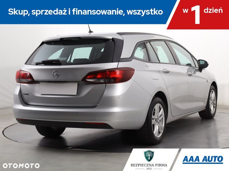 Opel Astra - 6