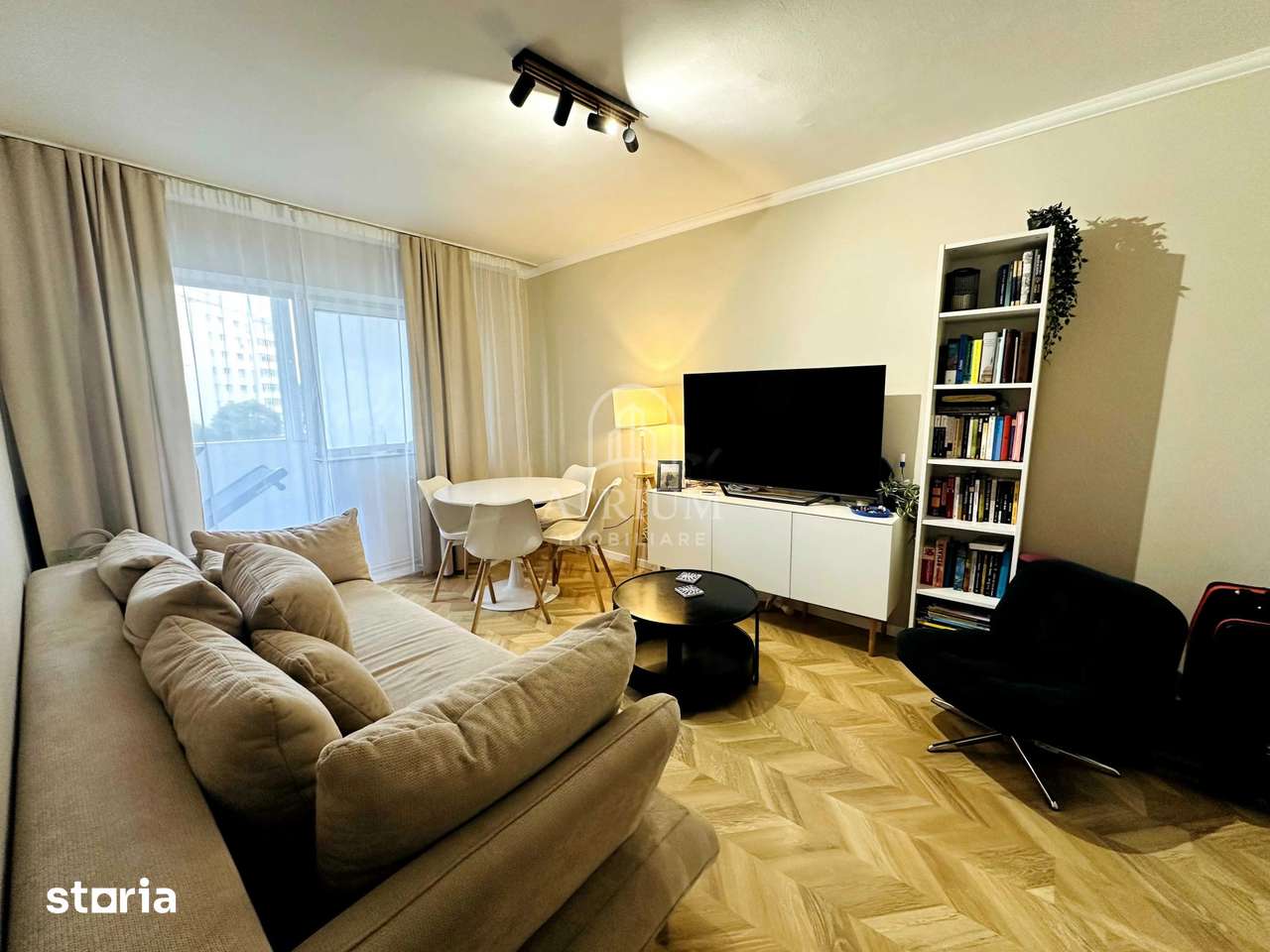 Apartament 2 camere decomandate la cheie, 43 mp utili cu 3 mp balcon — fotografia 1