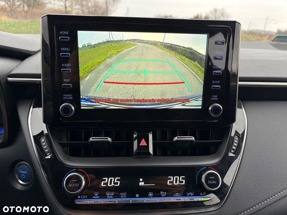 Toyota Corolla 2.0 Hybrid Comfort - 16