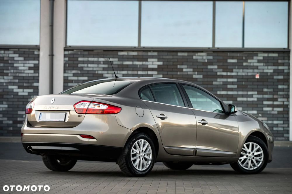 Renault Fluence 1.6 16V Privilege - 5