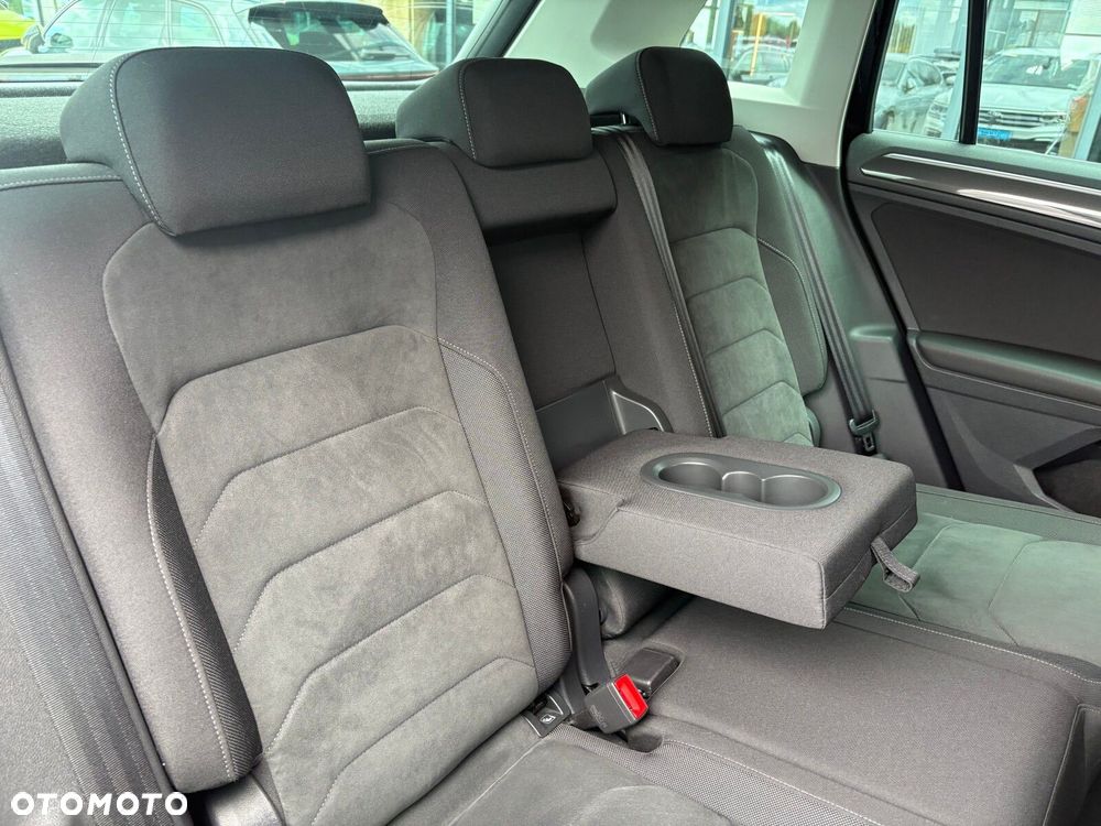 Volkswagen Tiguan - 16