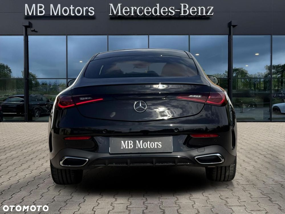 Mercedes-Benz CLE - 9