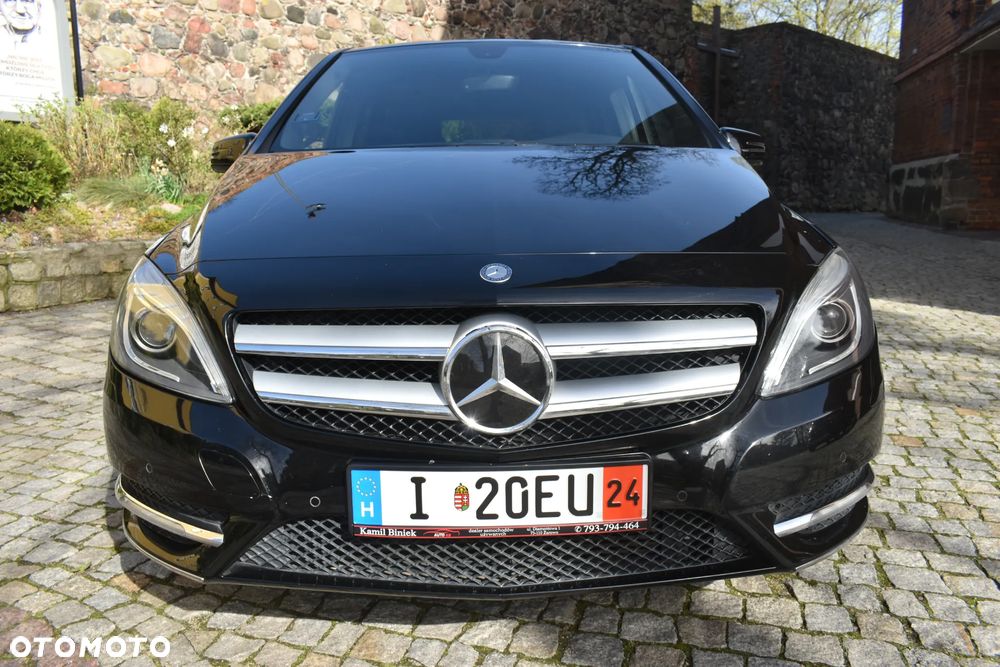 Mercedes-Benz Klasa B 180 (BlueEFFICIENCY) - 36
