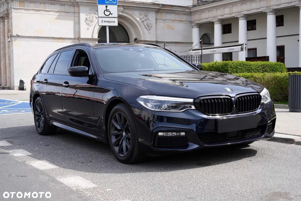 BMW Seria 5 520d M Sport - 1