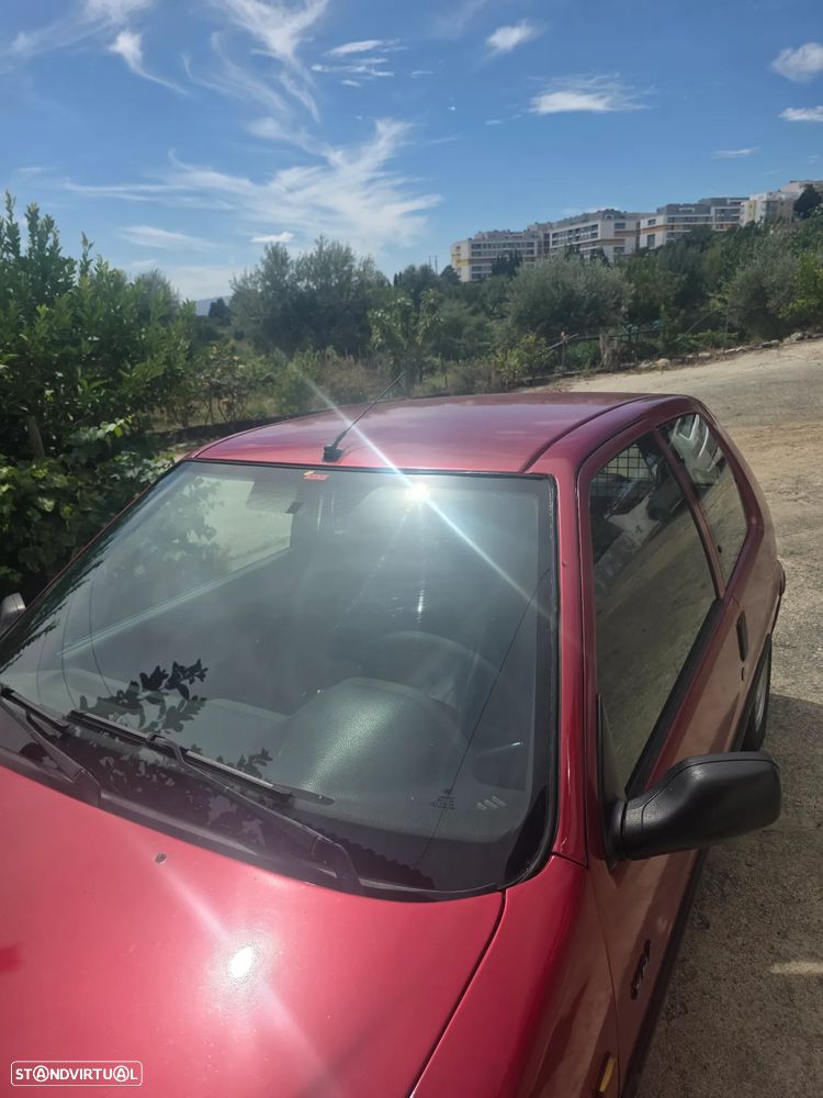 Peugeot 106 - 1
