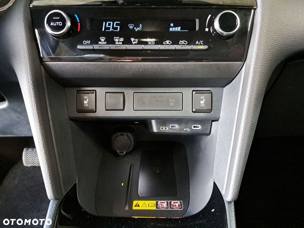 Toyota Yaris Cross Hybrid 1.5 Style - 26