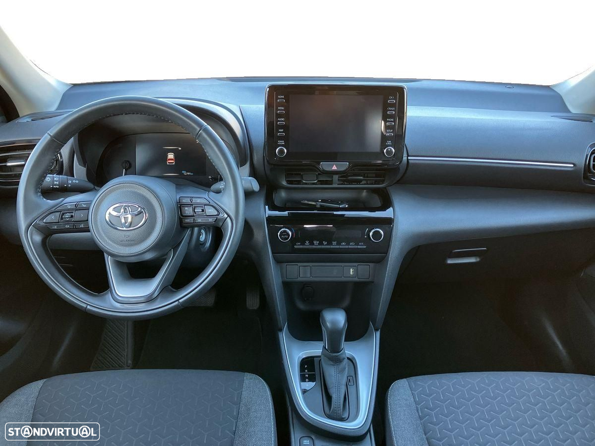 Toyota Yaris Cross - 8