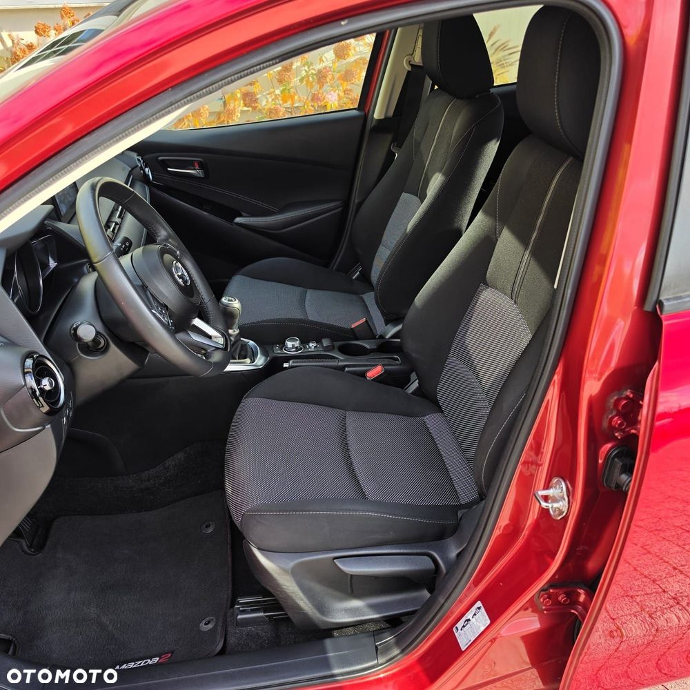 Mazda 2 - 7