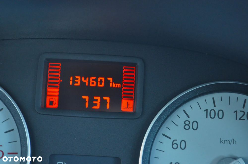 Dacia Sandero 1.2 16V - 30