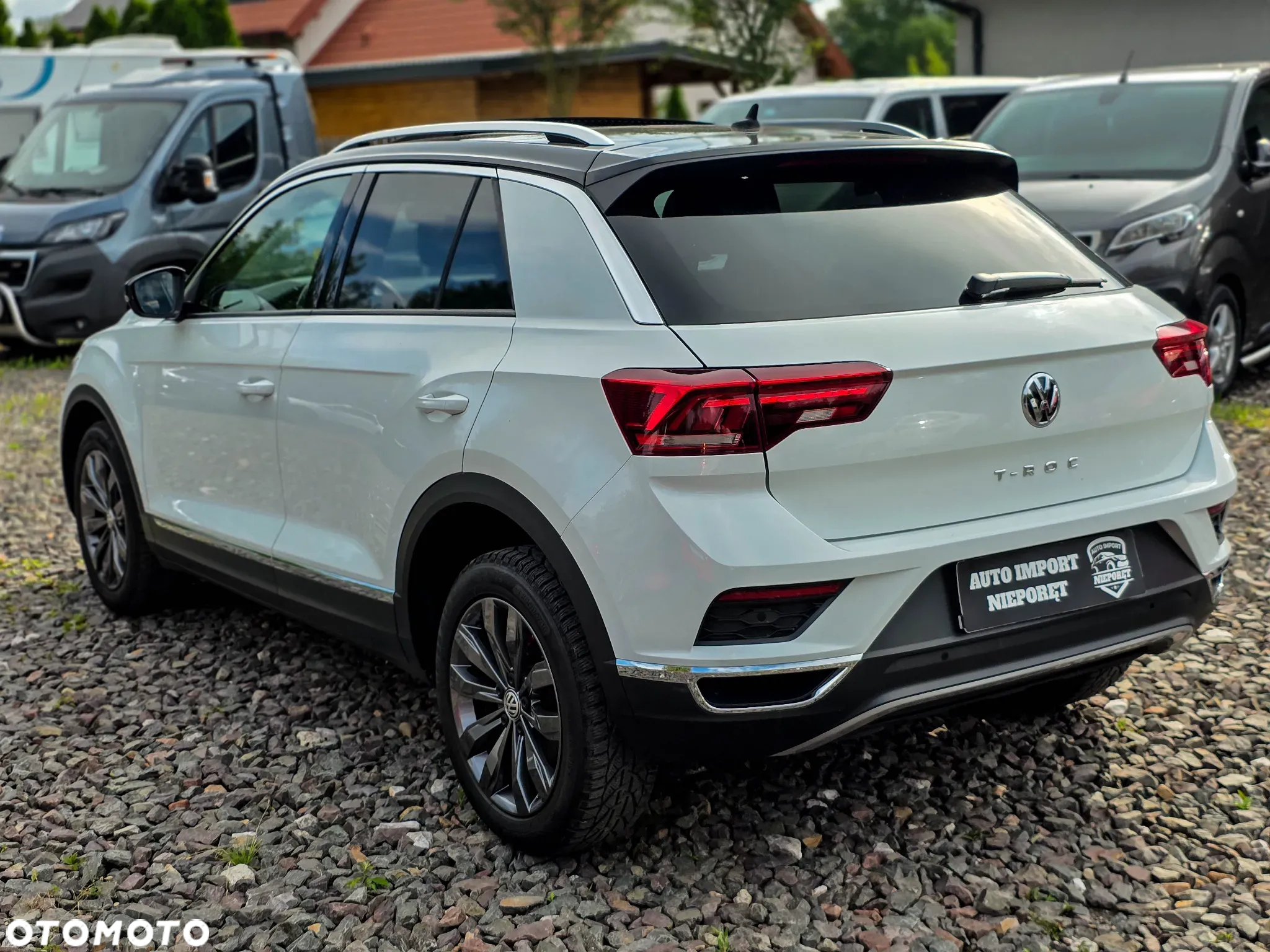 Volkswagen T-Roc 2.0 TDI SCR DPF Premium - 4