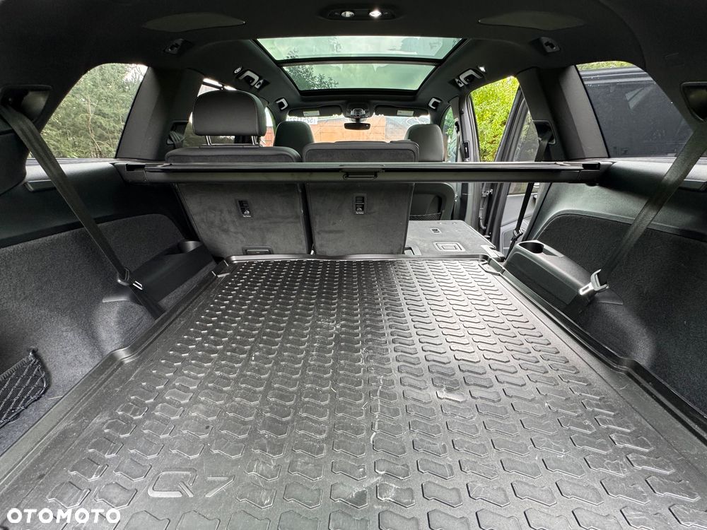 Audi Q7 TFSI mHEV 250 kW Quattro Tiptr - 22